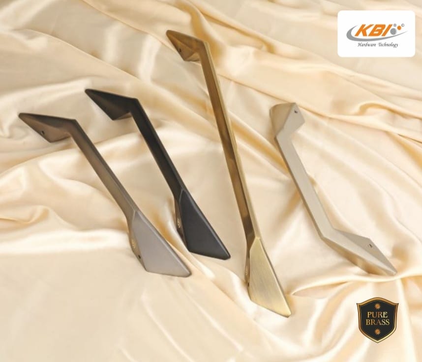 KBI-BALENO DOOR HANDLE